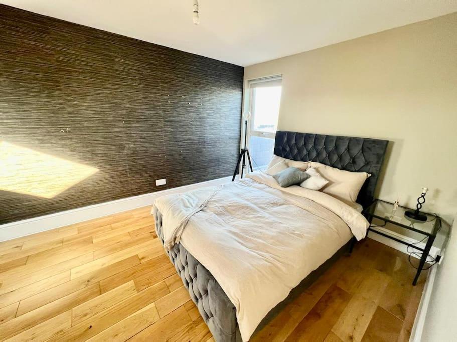 Lovely Two Bed Flat Londres Extérieur photo